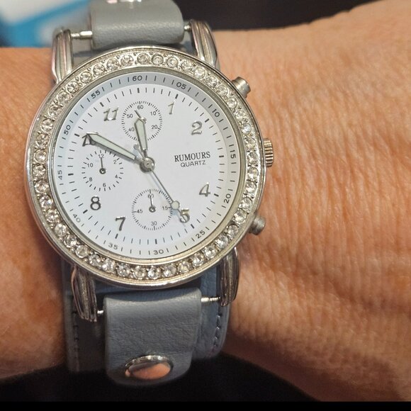 Premier Designs “Rumours”  Watch – Gray Studded Strap (NWOT – Needs Battery) - Picture 4 of 4
